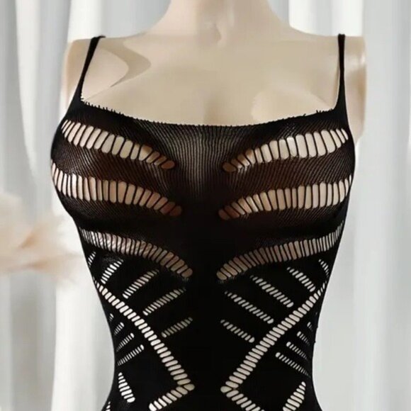 Black Fishnet Dress Beach Cover - Picture 3 of 7